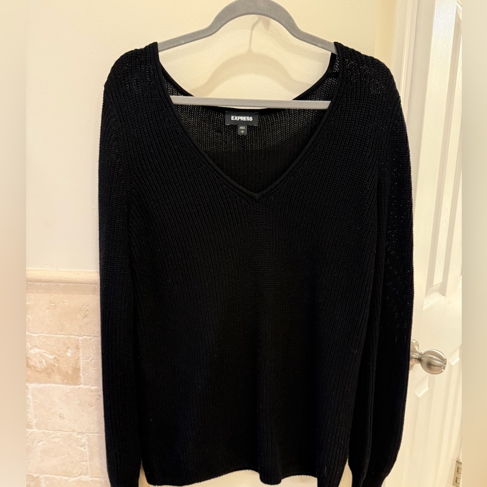 Express V neck black Sweater, large